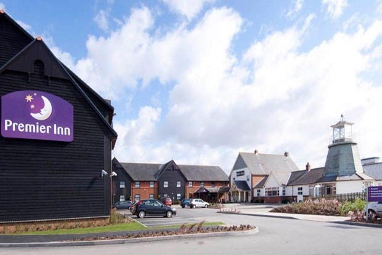 Premier Inn Poole Centre Kültér fotó